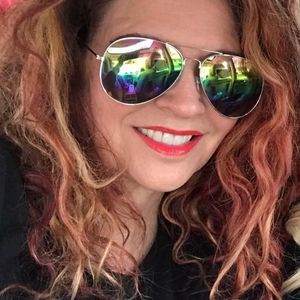 Meet your Posher, Diane